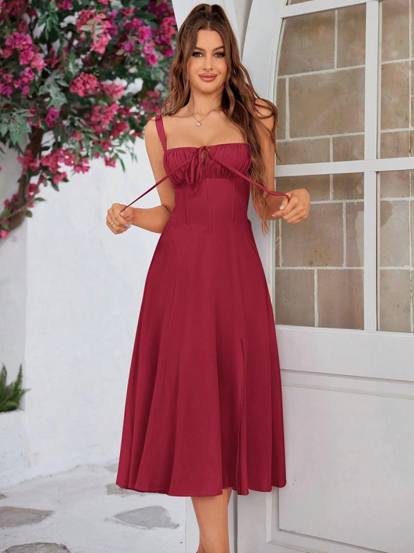 robe avec corset lacé rouge élégante